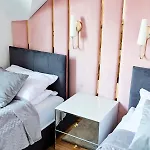 Villa Farie Mazury Dom Na Wylacznosc Dla 20 Osob Z Basenem, Sauna I Jacuzzi *